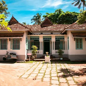 https://soul-surf.kerala-hotels.net